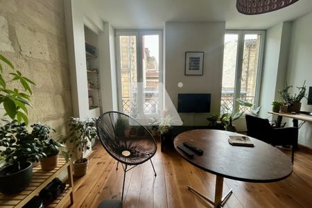 BORDEAUX SAINT MICHEL T2 - Photo 3