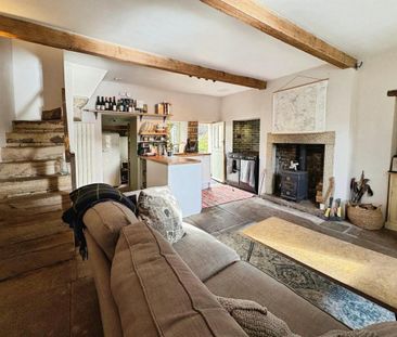 2 bedroom terraced house to rent - Photo 2