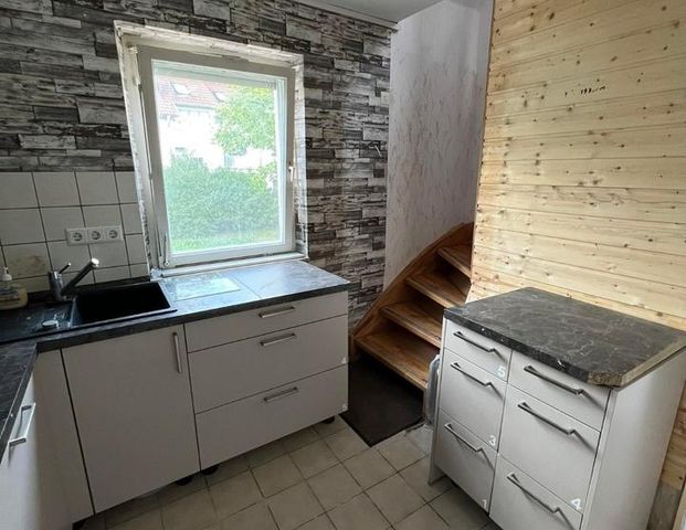 Möbliertes, kleines aber feines WG-Zimmer in ruhigem Renter-WG - Photo 1