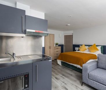 Studio to rent - Photo 6