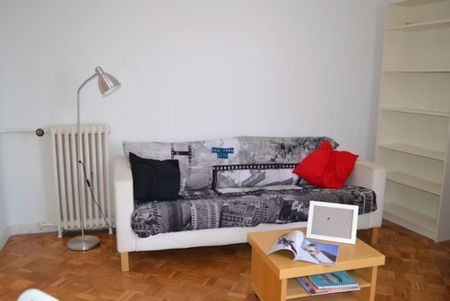 Calle del General Álvarez de Castro, Madrid, Community of Madrid 28010 - Photo 4