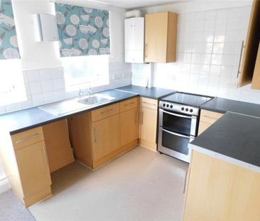 2 Bed Flat, Brownhill Road, SE6 - Photo 1