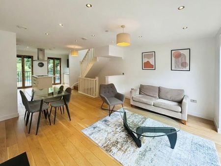 3 bedroom townhouse to rent - Photo 3