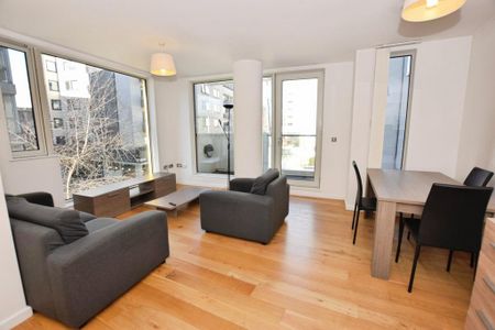 2 bedroom flat to rent - Photo 5