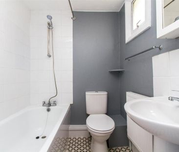 1 bedroom end of terrace house to rent - Photo 5