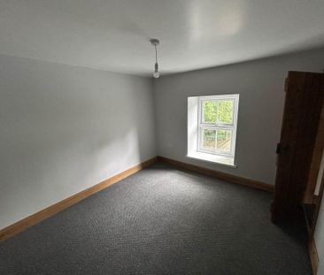 2 bedroom terraced house to rent - Photo 6