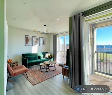 2 bedroom flat to rent - Photo 3