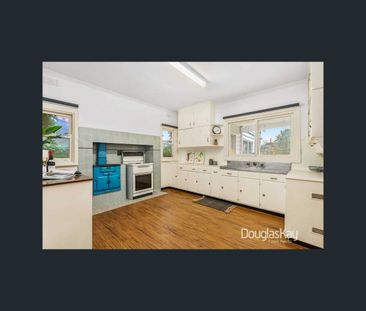 76 Forrest Street, Albion, Vic 3020 - Photo 3