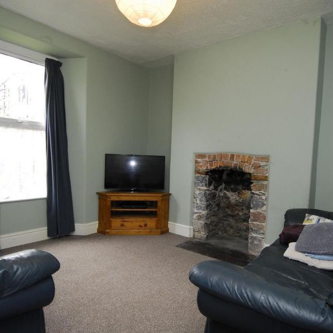 5 bedroom house to rent - Photo 1