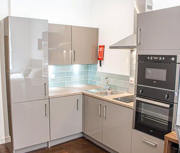 Studio to rent - Photo 6