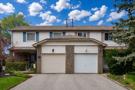 For Lease - 18 Goodfellow Street, Whitby, Ontario - Photo 3