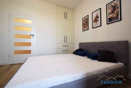 Perfekcyjne w wieżowcu ST 55 - 34 m2 - Armii Krajowej + GARAŻ - Zdjęcie 2