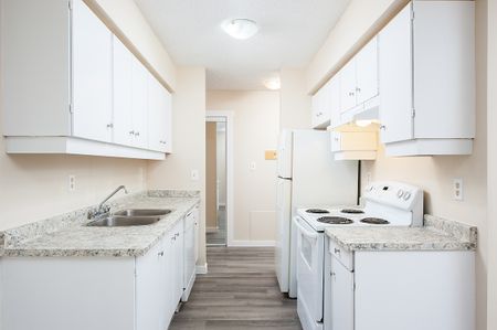 Pine Point West - Photo 5