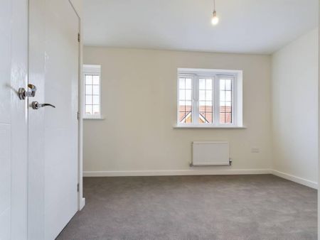 2 bedroom end of terrace house to rent - Photo 4