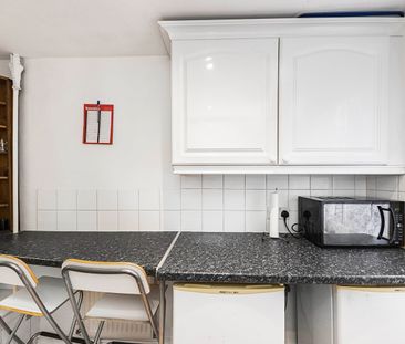 1 Bed Flat, Shirland Road, W9 - Photo 4