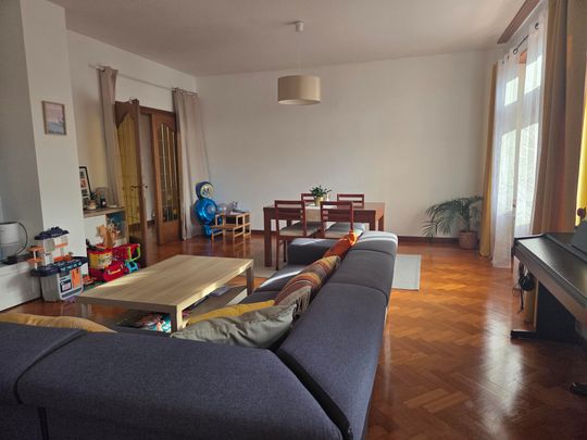 Location Appartement 3 pièces 119m² - Photo 1