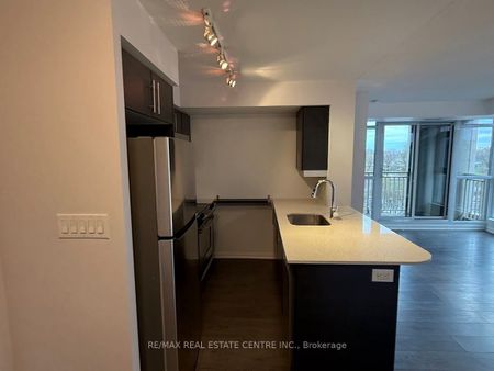 For Lease - 35 Bastion Street Unit# 709, Toronto, Ontario - Photo 4