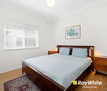 Modern Family Home with Space, Style & Convenience - Photo 4