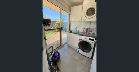 Your Padbury Family Haven – Spacious 5x2 with Outdoor Entertaining & Cul-de-Sac Location - Photo 2