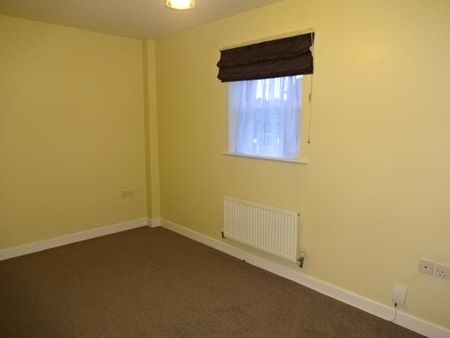 2 Bed Apartment - Photo 4