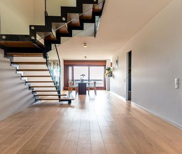 Appartement Duplex d'Exception en Attique (5 pièces) - Photo 3