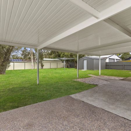 One Bedroom Unit - Utilities included - Photo 3