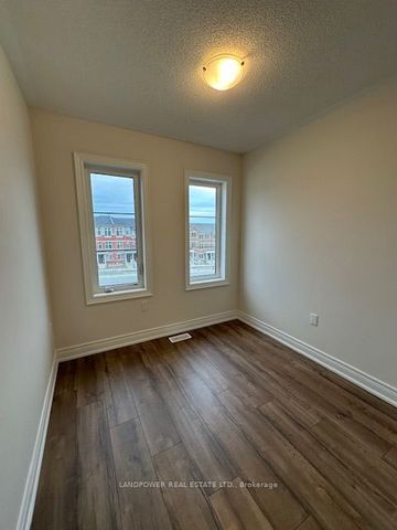 For Lease - 2906 Whites Road, Pickering, Ontario - Photo 3