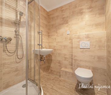 Pronájem bytu 2+kk 45 m² - Photo 1