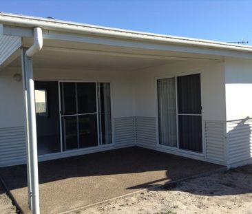 19 Northshore Ave, QLD 4655, Toogoom - Photo 4