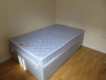 Great Location, 68B University Avenue, Queens Quarter, Belfast, BT7 1GY - Photo 3