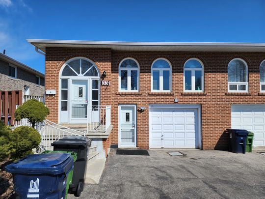 For Lease - 33 Broomfield Drive Unit# Basement, Toronto, Ontario - Photo 1