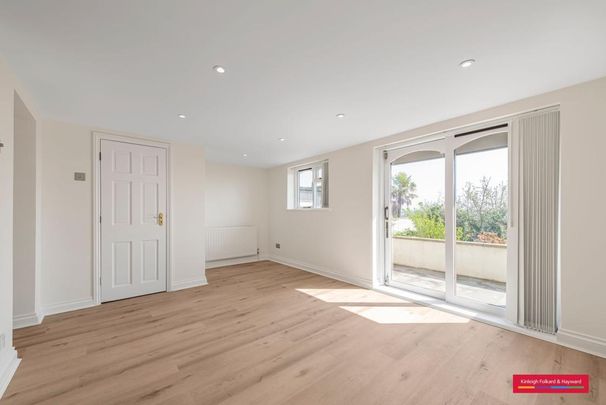 Dollis Hill Lane, London NW2 - Photo 1