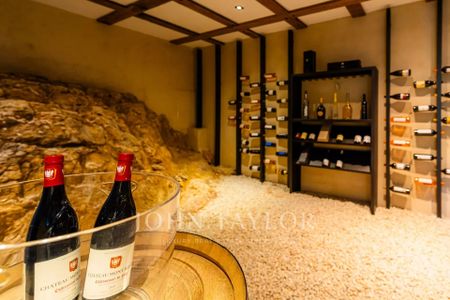 Villa à louer Aix-En-Provence, Provence, France15 000 EUR / Mois - Photo 2