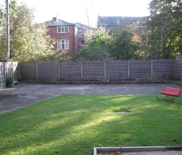 Studio to rent - Photo 6