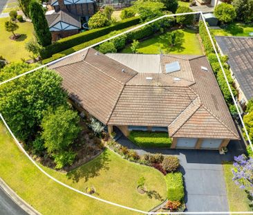 Spacious Family Home - Photo 3