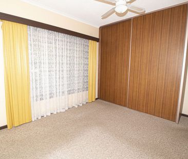 15 Paringa Road, Port Augusta - Photo 3