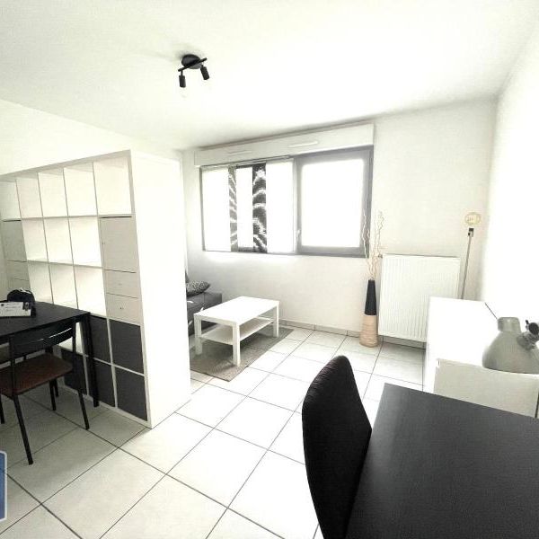 Location Appartement 1 pièce 24m² ST ETIENNE 42000 - Photo 1