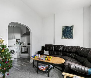 2 bedroom maisonette to rent - Photo 3