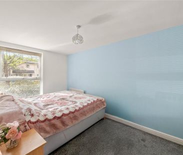 2 bedroom property to rent - Photo 4