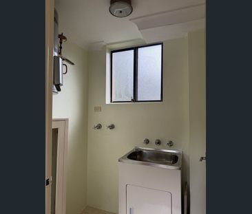 Split Level Unit - well appointed - Photo 5