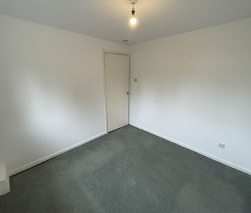 2 bedroom house to rent - Photo 3