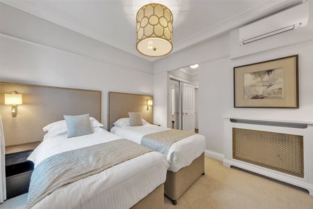 Prince Of Wales Terrace, London, W8 flat to rent - Photo 5