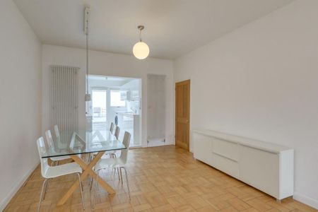 3 bedroom flat to rent - Photo 4