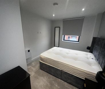 2 bedroom apartment to rent - Photo 3