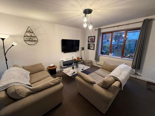 2 bedroom townhouse to rent - Photo 1