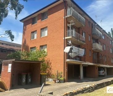 2 BEDROOM UNIT | LEVEL 2 | LOCK-UP GARAGE - Photo 4