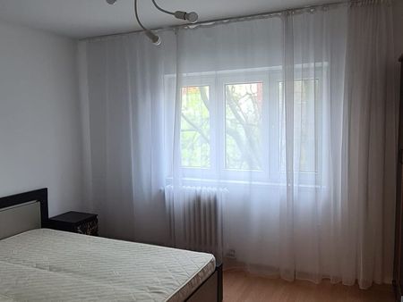 Tineretului Parc - str. Pridvorului, et. 2/4, centrala termica proprie - Photo 5