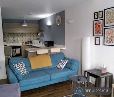 1 bedroom flat to rent - Photo 2