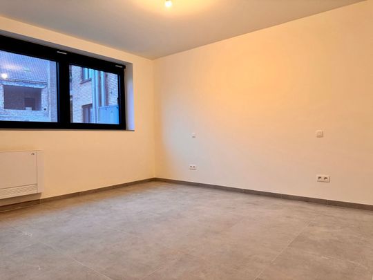 Ruim duplex appartement in het centrum van Gistel. - Foto 1