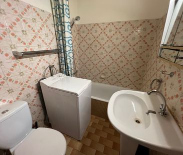 Location Appartement 1 pièce 27m² TOULON 83100 - Photo 5